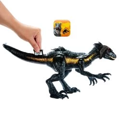 Jurassic World Track 'n Attack Indoraptor -Children's Toy Store JurassicWorldTrack nAttackIndoraptor5