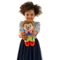 Mr Tumble Touch My Nose Sensory Soft Toy -Children's Toy Store MrTumbleTouchMyNoseSensorySoftToy7
