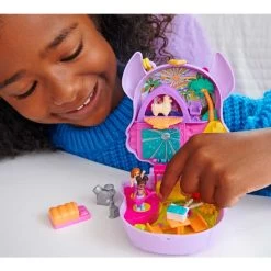Polly Pocket Camp Adventure Llama Compact -Children's Toy Store PollyPocketCampAdventureLlamaCompact3