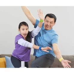 Hasbro Gaming Twister Air Game -Children's Toy Store TwisterAir3