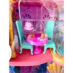 Disney Princess Ariel's Land & Sea Castle Playset -Children's Toy Store image f8fa7e31 a06e 4512 a9e4 41dfc030e2c0